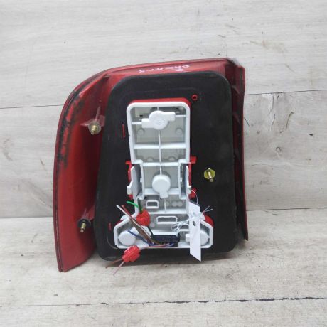 fonar-zadnii-pravyi-volkswagen-passat-b5-sedan-99-goda-vypuska-art-63461-big-3