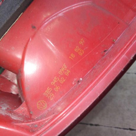 fonar-zadnii-pravyi-volkswagen-passat-b5-sedan-99-goda-vypuska-art-63461-big-2