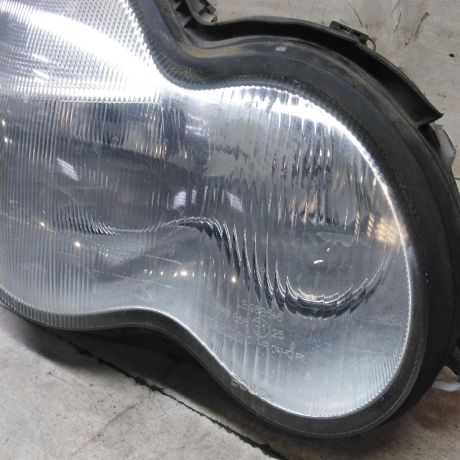 fara-pravaia-mercedes-w203-sedan-art-63503-big-2