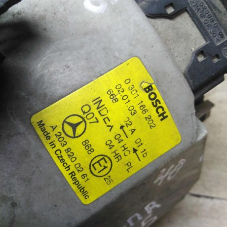 fara-pravaia-mercedes-w203-sedan-art-63503-big-4