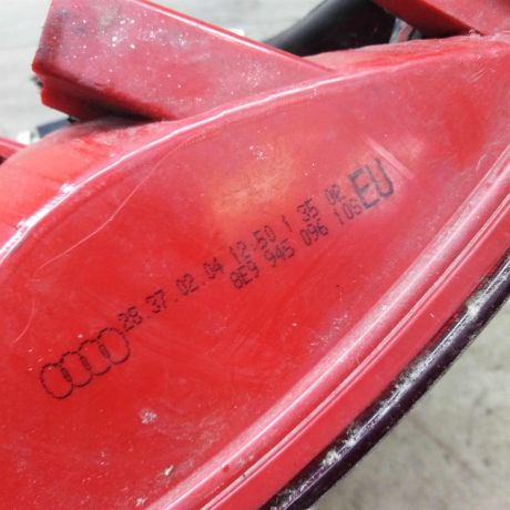 fonar-zadnii-pravyi-universal-defekt-audi-a4-b6-8e-art-63640-big-3