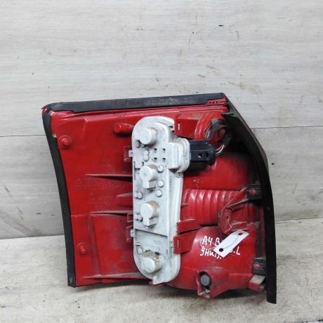 fonar-zadnii-pravyi-universal-defekt-audi-a4-b6-8e-art-63640-big-4
