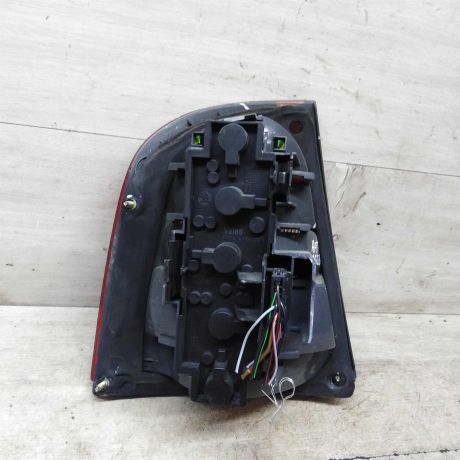 fonar-pravyi-skoda-octavia-tour-dorestailing-defekt-art-63641-big-8