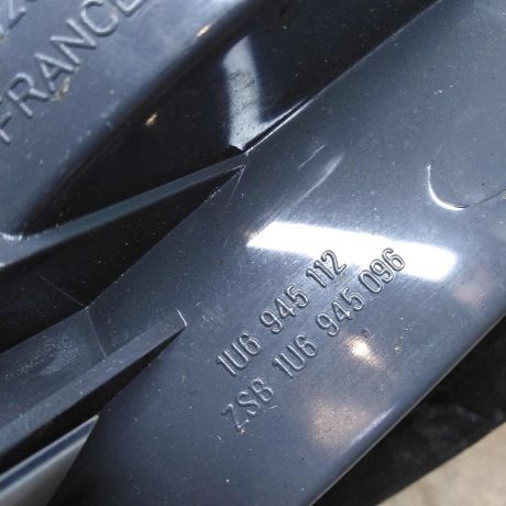 fonar-pravyi-skoda-octavia-tour-dorestailing-defekt-art-63641-big-4