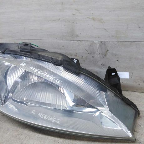 fara-pravaia-renault-megane-1-restail-art-63735-big-3