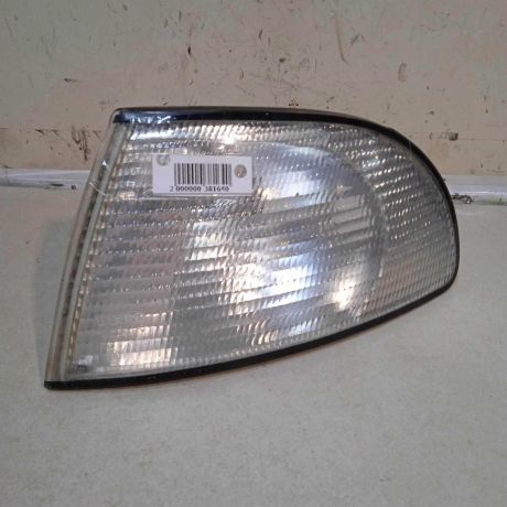 ukazatel-povorota-levoe-audi-a4-b5-art-63766-big-0