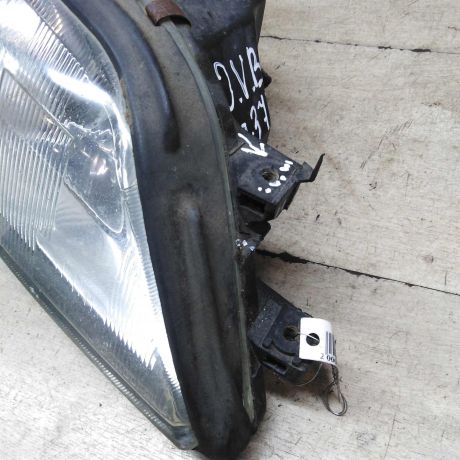 fara-pravaia-opel-vectra-b-defekt-art-63873-big-4