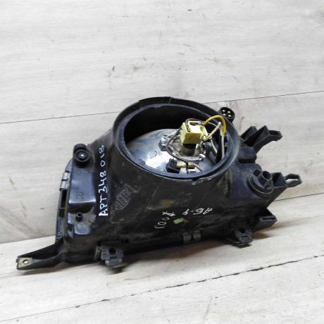 fara-pravaia-audi-80-b4-defekt-art-64010-big-8