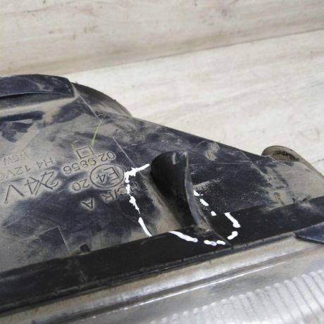 fara-pravaia-audi-80-b4-defekt-art-64010-big-3