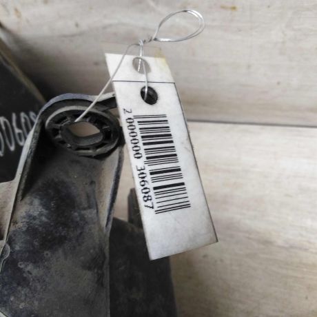 fara-pravaia-renault-logan-i-art-64143-big-2