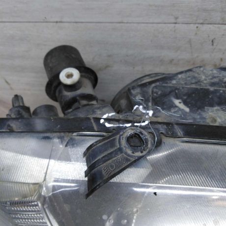 fara-pravaia-renault-logan-i-art-64143-big-5