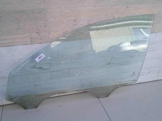 steklo-dveri-perednee-levoe-skoda-superb-2005-gv-carapiny-art-64311