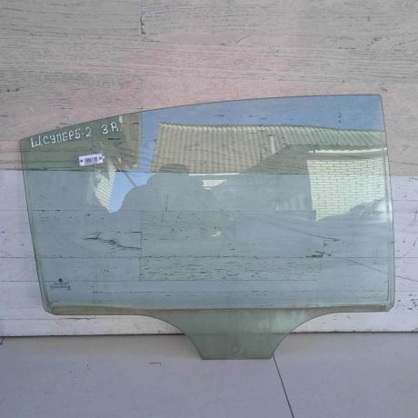 steklo-dveri-zadnee-pravoe-skoda-superb-art-64397-big-0