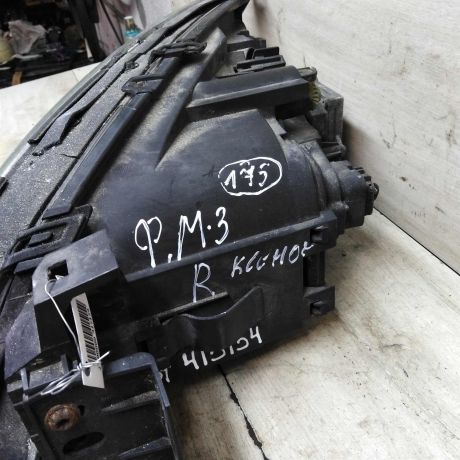 fara-pravaia-ford-mondeo-3-ksenon-0301174272-art-64920-big-5