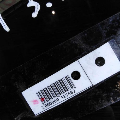 steklo-dveri-zadnee-pravoe-volkswagen-polo-v-sedan-art-64925-big-1