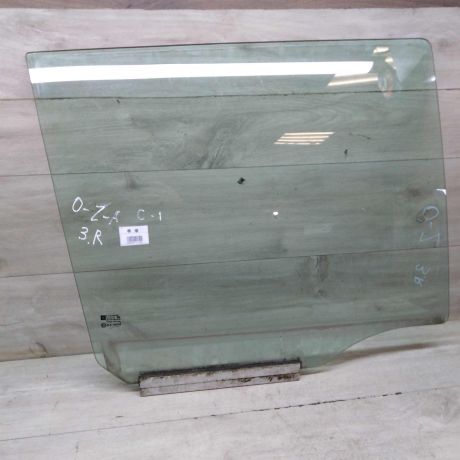 steklo-dveri-zadnee-pravoe-opel-zafira-a-art-65174-big-0