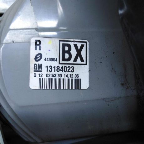 fonar-zadnii-pravyi-opel-vectra-c-universal-original-art-65201-big-7