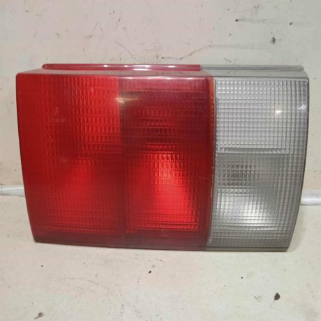 fonar-zadnii-levyi-vnutrennii-audi-80-b4-art-65208-big-0