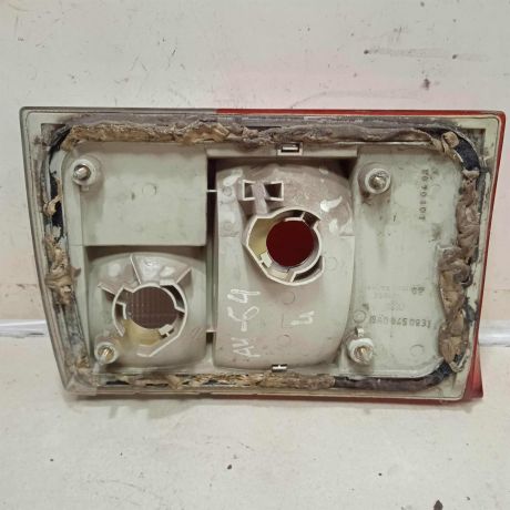 fonar-zadnii-levyi-vnutrennii-audi-80-b4-art-65208-big-4