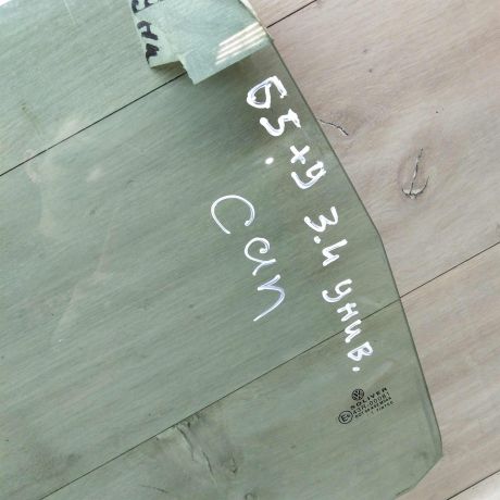 steklo-dveri-zadnee-levoe-volkswagen-passat-b5-passat-b5-gp-universal-art-65367-big-1