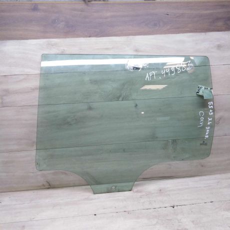 steklo-dveri-zadnee-levoe-volkswagen-passat-b5-passat-b5-gp-universal-art-65367-big-0