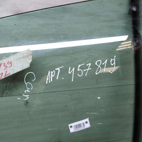 steklo-dveri-perednee-levoe-audi-100-c3-bu-original-art-65542-big-2