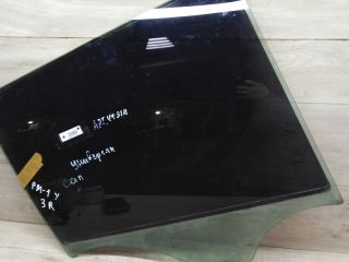 steklo-dveri-zadnee-pravoe-universal-art-65548