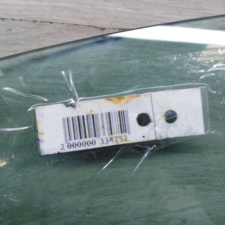 steklo-dveri-perednee-levoe-audi-a6-c5-art-65624-big-1