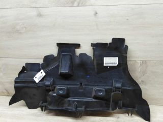 zabornik-vozduxa-radiatora-peugeot-407-pravyi-art-65633