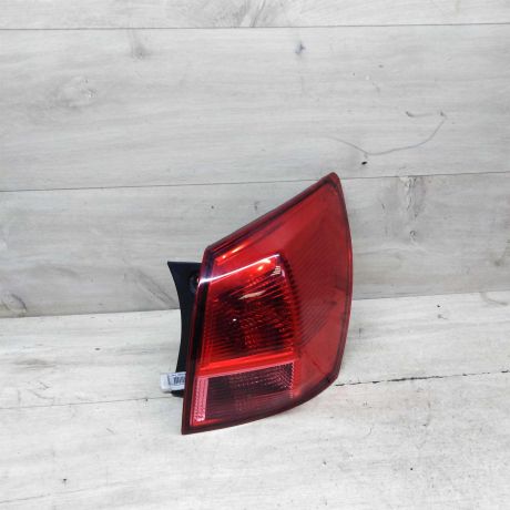 fonar-zadnii-pravyi-nissan-qashqai-j10-art-65643-big-4