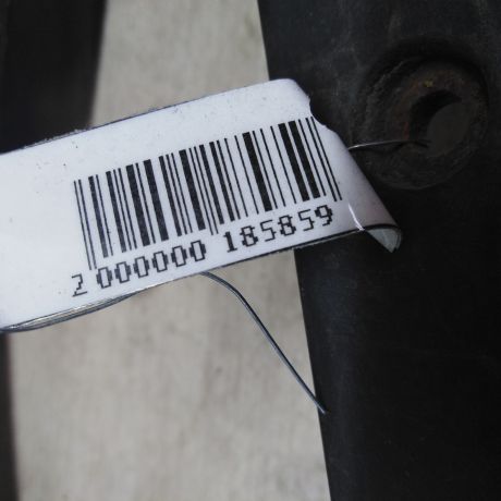 kryska-dvigatelia-dekorativnaia-volkswagen-golf-4-art-27690-big-1