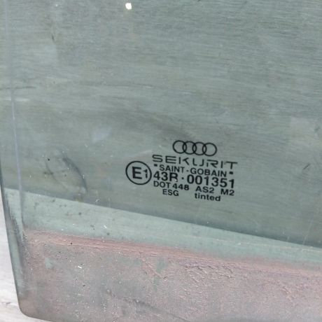 steklo-dveri-zadnee-levoe-audi-a4-b6-8e-sedan-art-65677-big-1