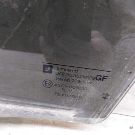 steklo-dveri-zadnee-levoe-xetcbek-opel-astra-g-art-66065-big-3