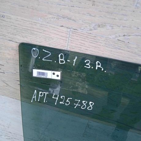 steklo-dveri-zadnee-pravoe-opel-zafira-b-art-66322-big-3