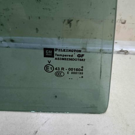 steklo-gluxoe-zadnee-pravoe-fortocka-opel-zafira-b-art-66331-big-2