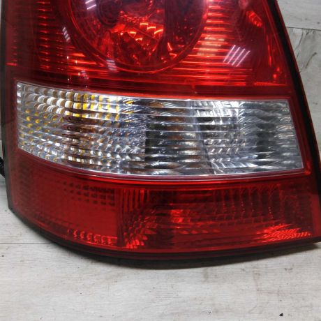 fonar-zadnii-levyi-kia-sorento-1-art-66335-big-4