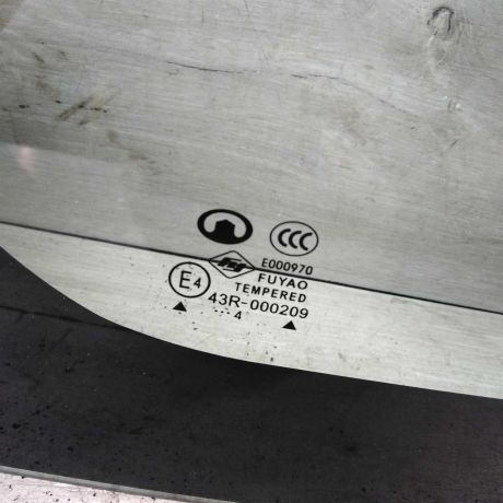 steklo-gluxoe-zadnee-levoe-bagaznika-great-wall-hover-m4-art-66430-big-1