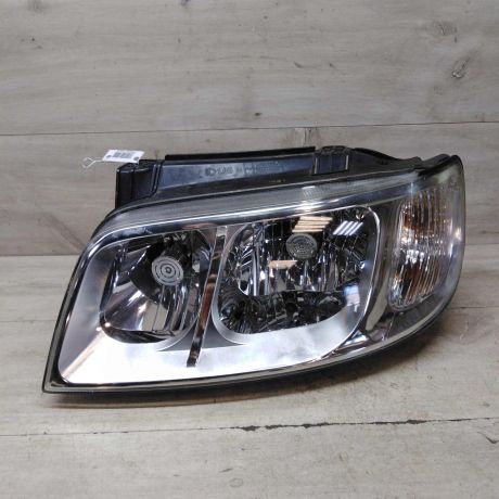 fara-levaia-hyundai-matrix-art-66460-big-0