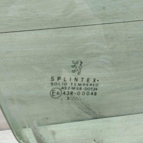 steklo-dveri-perednee-pravoe-peugeot-307-art-66473-big-2