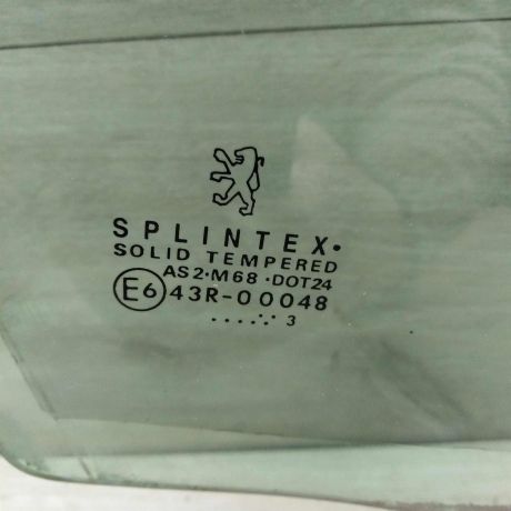 steklo-dveri-perednee-pravoe-peugeot-307-art-66476-big-3