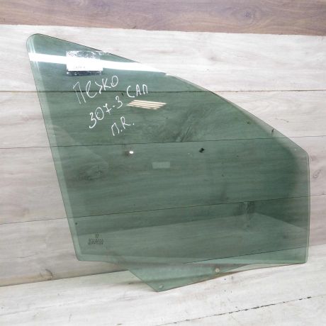 steklo-dveri-perednee-pravoe-peugeot-307-art-66476-big-0