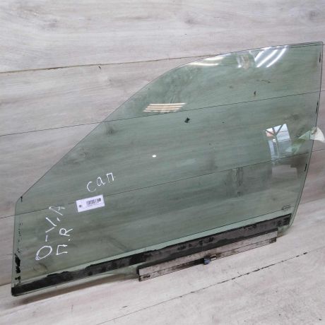 steklo-dveri-perednee-pravoe-opel-vectra-a-art-66487-big-0