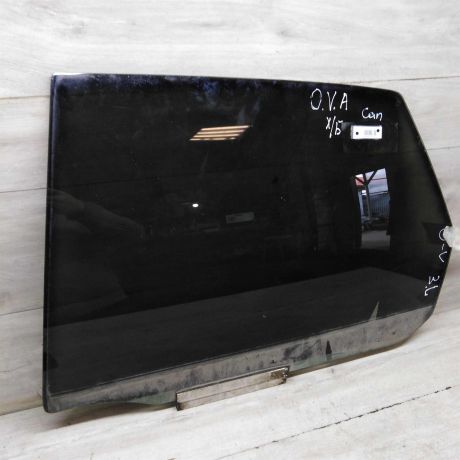 steklo-dveri-zadnee-levoe-opel-vectra-a-xetcbek-art-66488-big-0