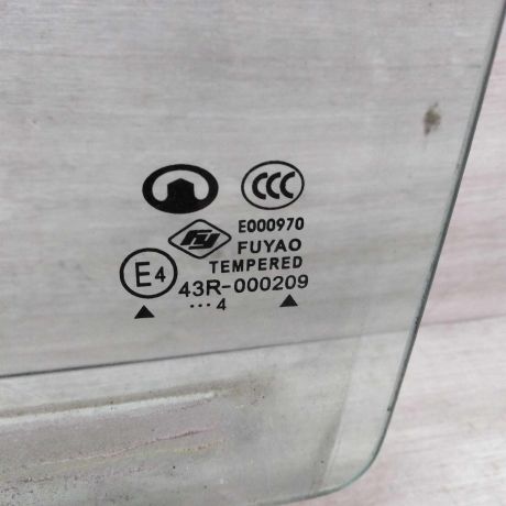 steklo-dveri-zadnee-levoe-great-wall-hover-m4-art-66693-big-1