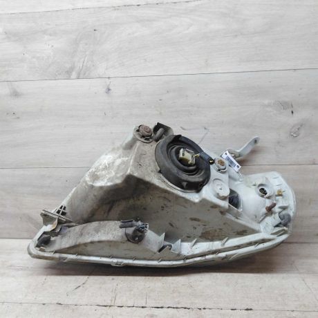 fara-pravaia-chevrolet-aveo-t200-xetcbek-art-66790-big-5