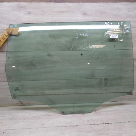 steklo-dveri-zadnee-pravoe-universal-volkswagen-passat-b6-sap-art-66927-big-0