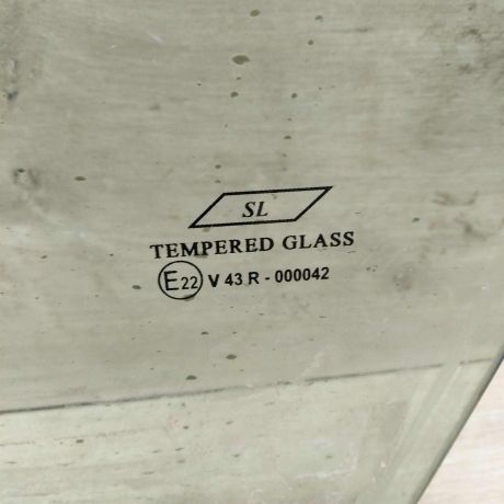 steklo-dveri-perednee-levoe-citroen-ksara-combi-universal-art-67037-big-3