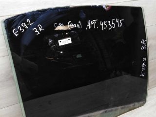 steklo-dveri-zadnee-pravoe-bmw-e39-sedan-art-67054