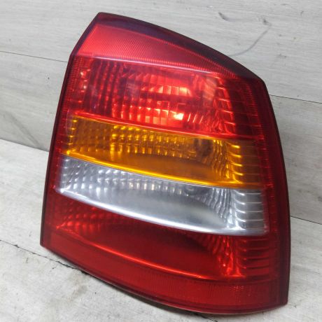 fonar-zadnii-pravyi-xetcbek-opel-astra-g-art-67121-big-3