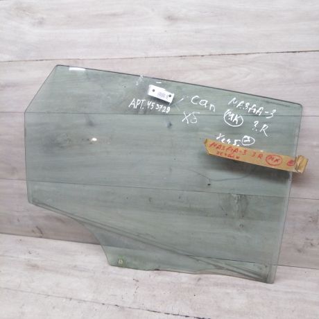 steklo-dveri-zadnee-pravoe-mazda-3-bk-xetcbek-art-67323-big-0